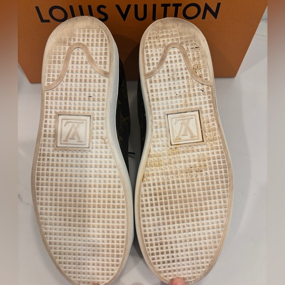 Louis Vuitton Front Row Sneakers - Picture 7 of 9
